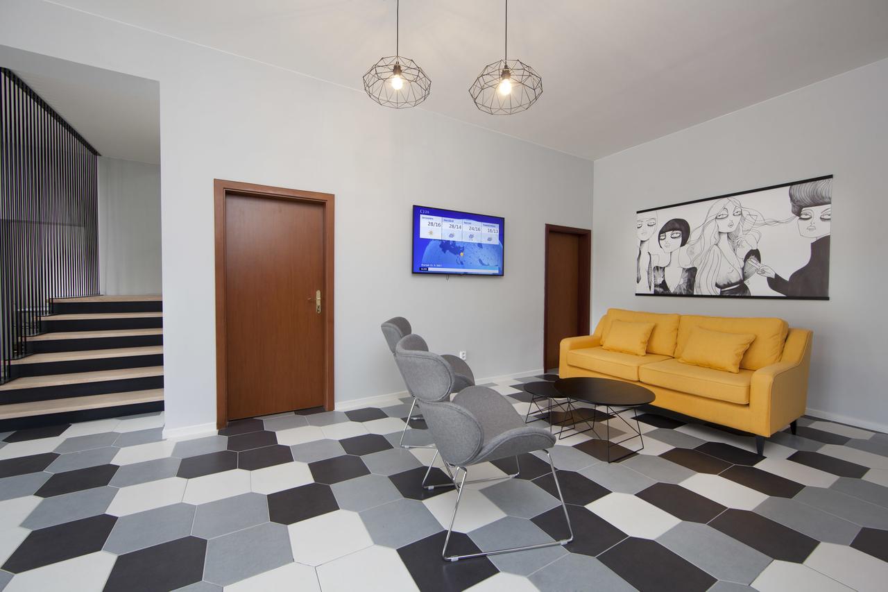 Rozmaryn Rooms & Apartments Раковнік Екстер'єр фото
